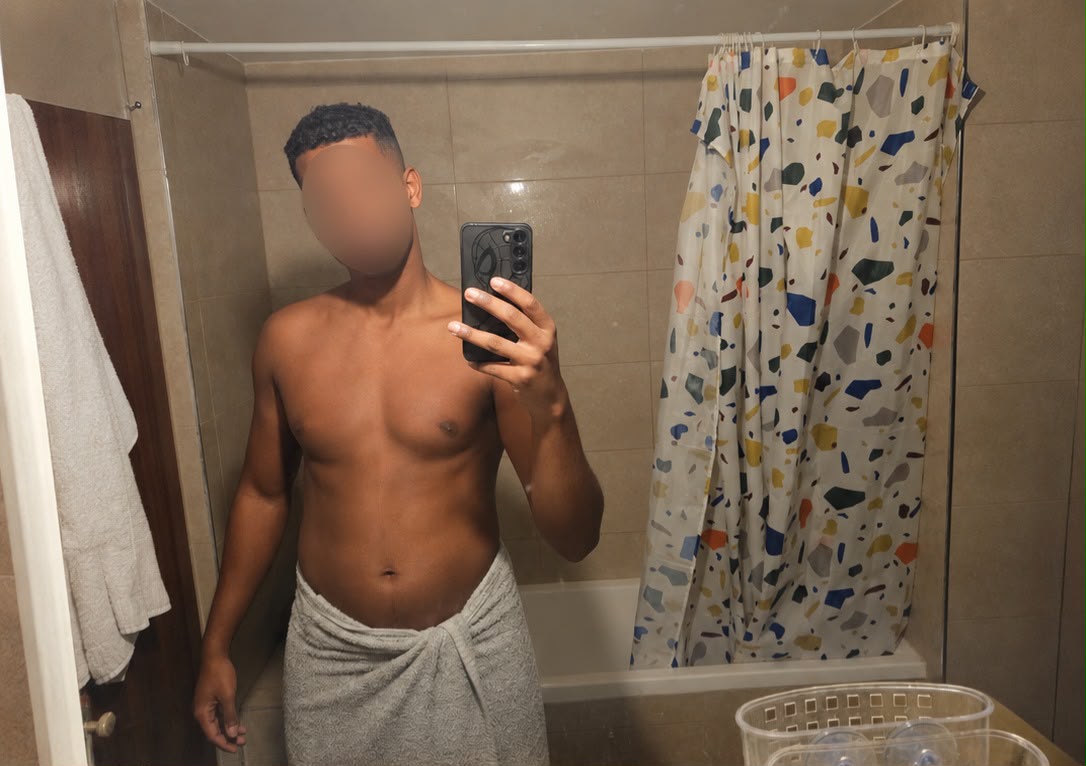 Second before progress photo, face blurred